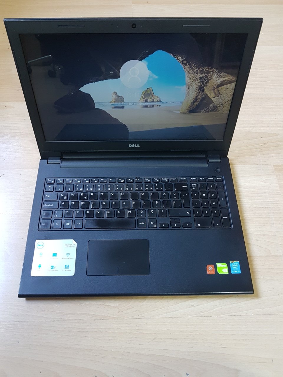 Dell Inspiron 3542 İntel i5 4210U 2Gb Ekran Kartlı Notebook Çok Temiz