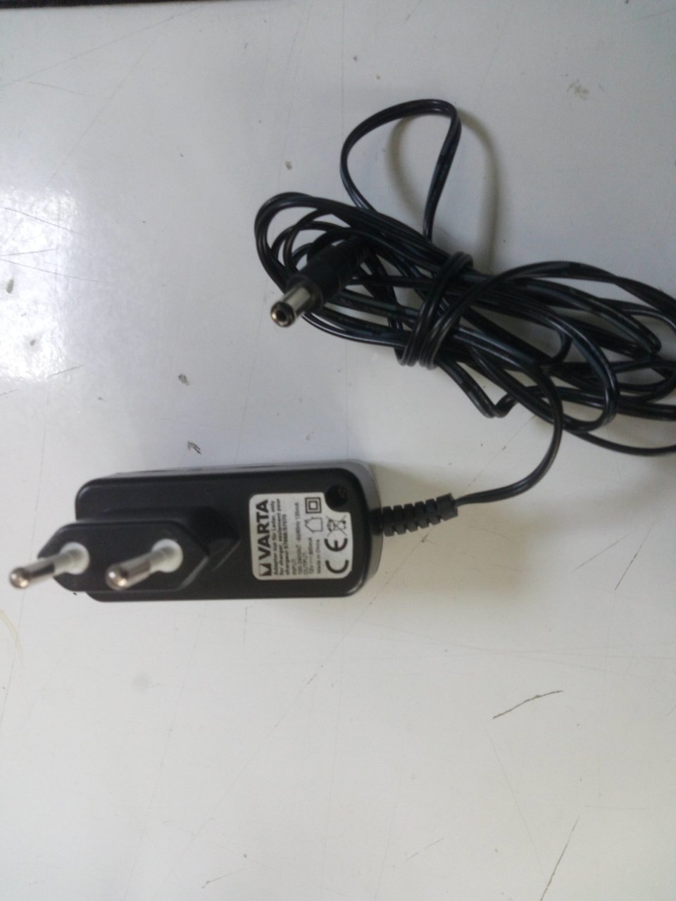 Varta 12V 600mA 57668/57070 Adaptör