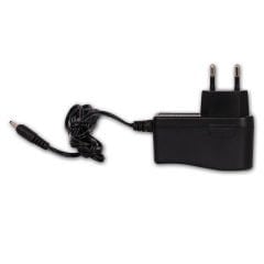 Ixperia 5V 2A 2.5x0.7mm Tablet Şarj Adaptör