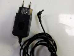 Hometech K-e3b0502500e2 5V 2500mA Adaptör
