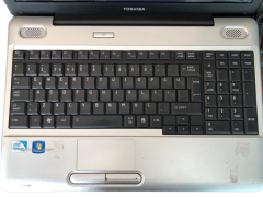 Toshiba Satelite L500-226 İntel T4400 2.20Ghz  Notebook